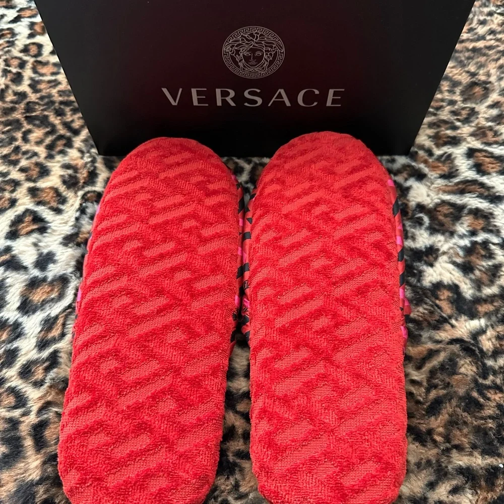 Versace Red and Black Patterned Slippers - Picture 2 of 4